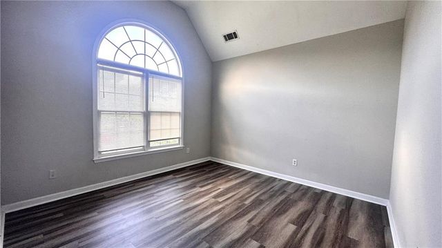 3953 Lost Oak Drive, Buford, GA 30519