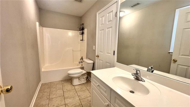 3953 Lost Oak Drive, Buford, GA 30519