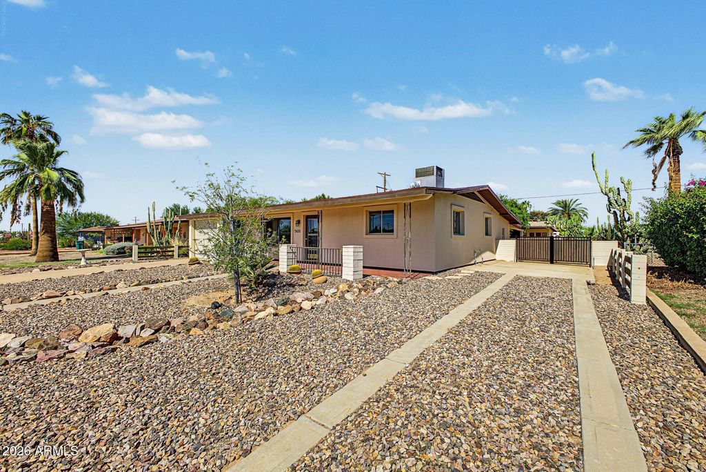 5428 E Boise Street, Mesa, AZ 85205 — photo 2
