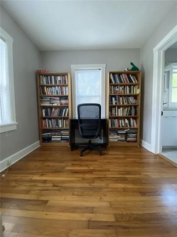 716 NE 10TH AVENUE, Gainesville, FL 32601