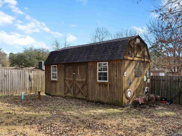1703 Azalea St., Gilmer, TX 75644