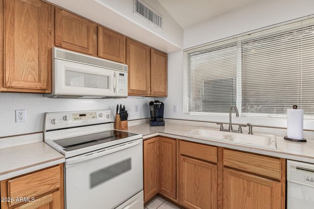 11544 W Mountain Lion Court, Surprise, AZ 85378