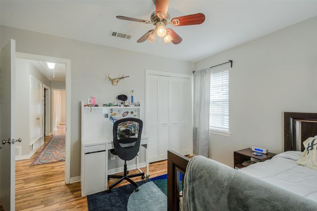 8925 Stanwood Drive, Dallas, TX 75228