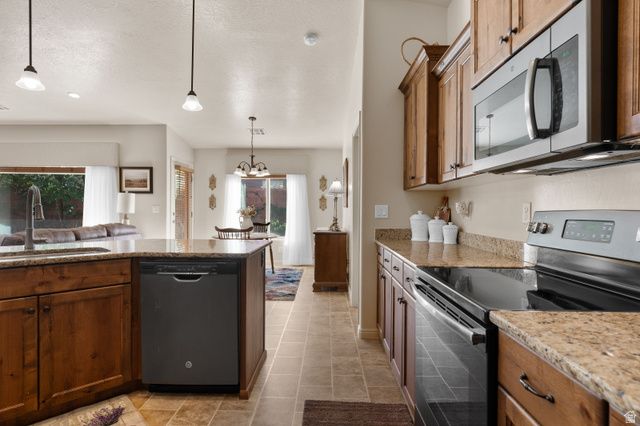 336 E DESERT ROSE WAY, Ivins, UT 84738