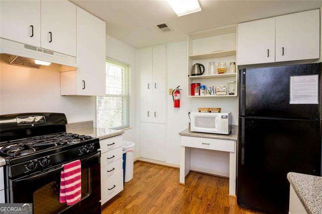 1538 Beech Valley Way, Atlanta, GA 30306
