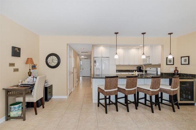 675 BROADWAY, Dunedin, FL 34698