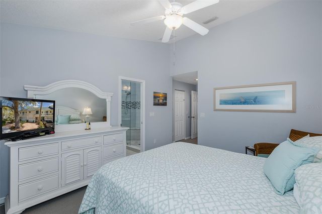 675 BROADWAY, Dunedin, FL 34698