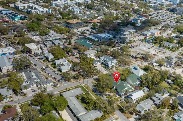 675 BROADWAY, Dunedin, FL 34698