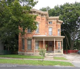 44 Cliff Street, Canajoharie Village, NY 13317