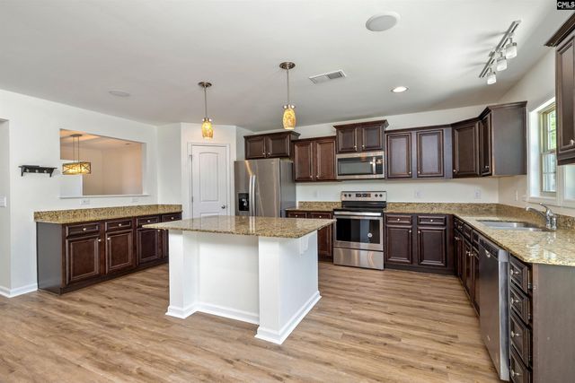 22 Vintage Oak Court, Camden, SC 29020