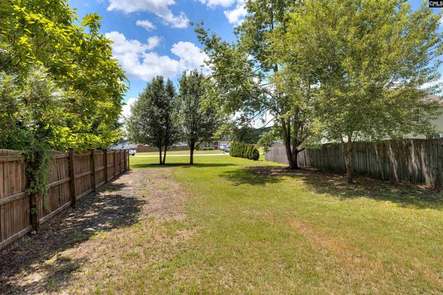 22 Vintage Oak Court, Camden, SC 29020
