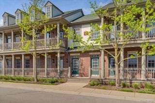 203 Jotham Avenue, Auburn Hills, MI 48326