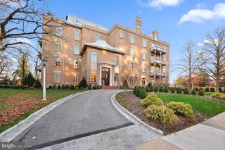 414 OLD LANCASTER RD #405, Haverford, PA 19041