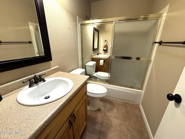 25407 S PINEWOOD Drive, Sun Lakes, AZ 85248