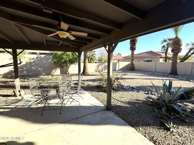 25407 S PINEWOOD Drive, Sun Lakes, AZ 85248