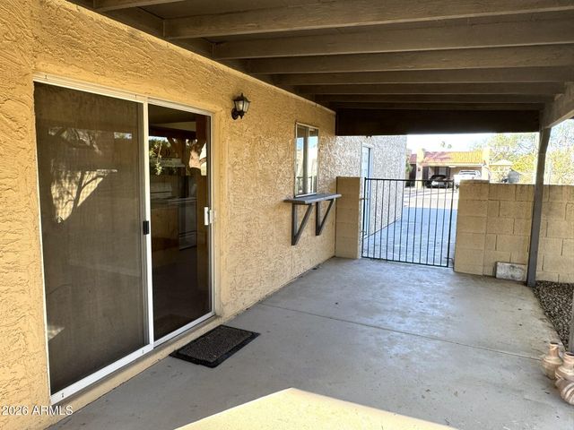 25407 S PINEWOOD Drive, Sun Lakes, AZ 85248