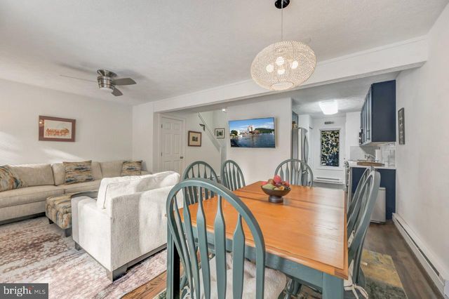 38 ALPINE, Lake Harmony, PA 18624