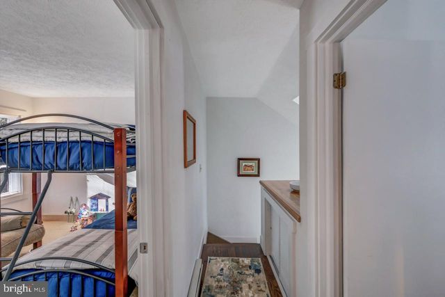 38 ALPINE, Lake Harmony, PA 18624