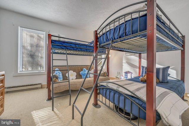 38 ALPINE, Lake Harmony, PA 18624