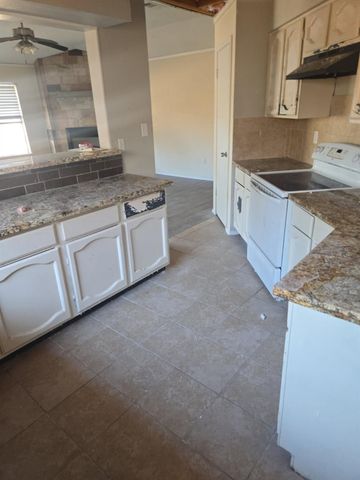 5927 Sunnygate Drive, Spring, TX 77373