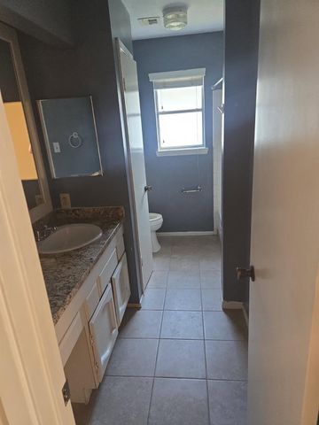 5927 Sunnygate Drive, Spring, TX 77373