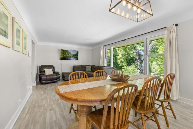 1115 W Medicine Lake Drive, Plymouth, MN 55441