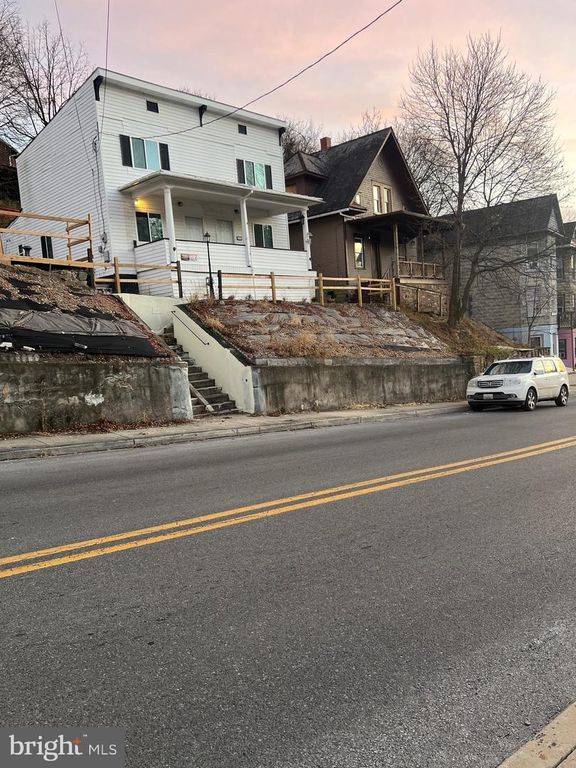465 BALTIMORE AVE, Cumberland, MD 21502