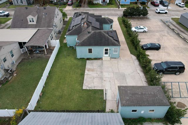 813 Wood St, Houma, LA 70360