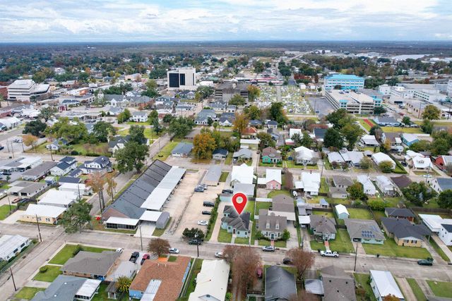 813 Wood St, Houma, LA 70360
