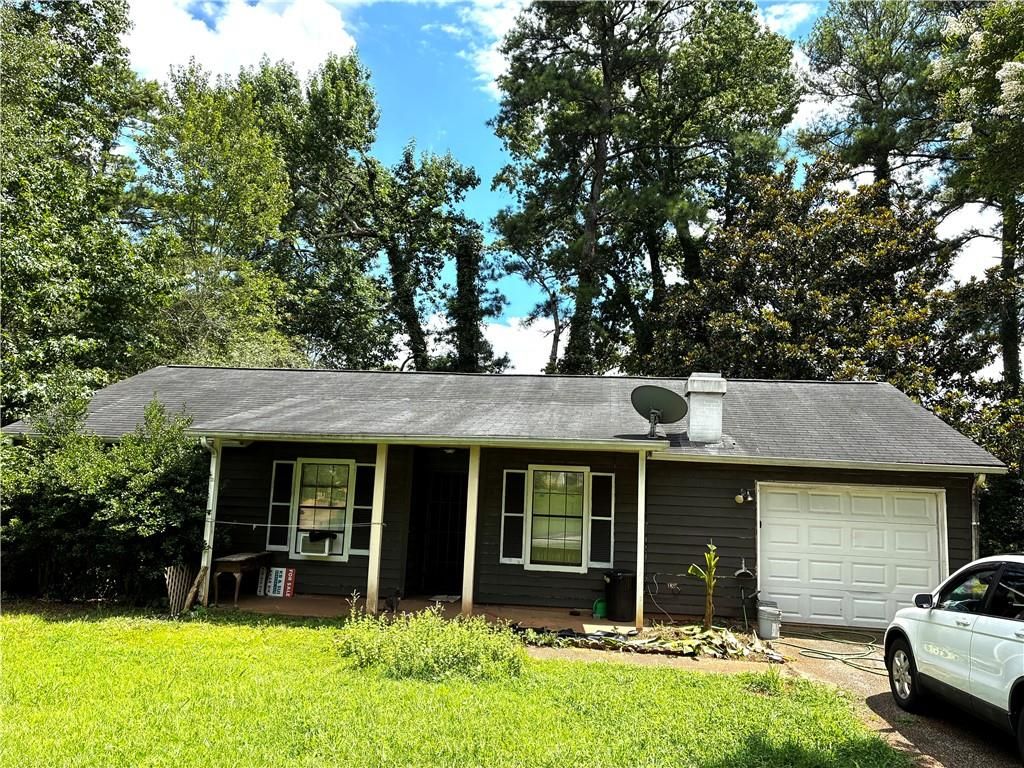 3901 Wood Path Drive, Stone Mountain, GA 30083