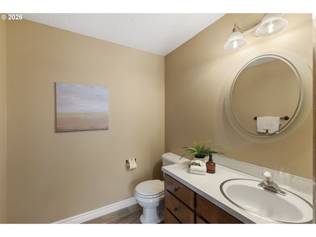 14576 Se BONNIE Way, Milwaukie, OR 97267