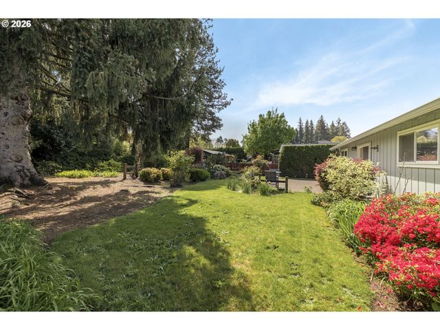 14576 Se BONNIE Way, Milwaukie, OR 97267