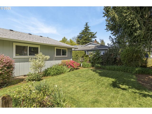 14576 Se BONNIE Way, Milwaukie, OR 97267