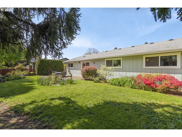 14576 Se BONNIE Way, Milwaukie, OR 97267