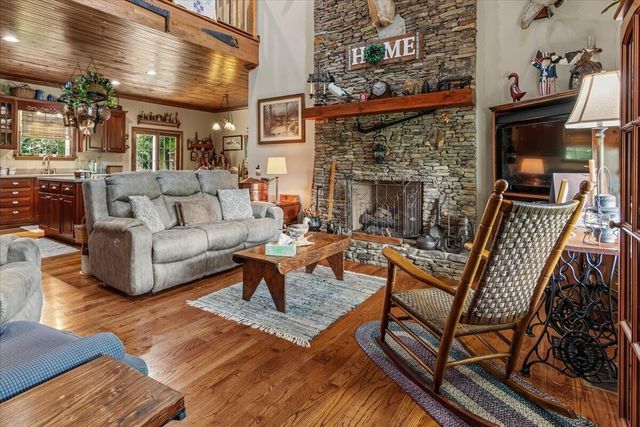 284 County Road 545, Englewood, TN 37329