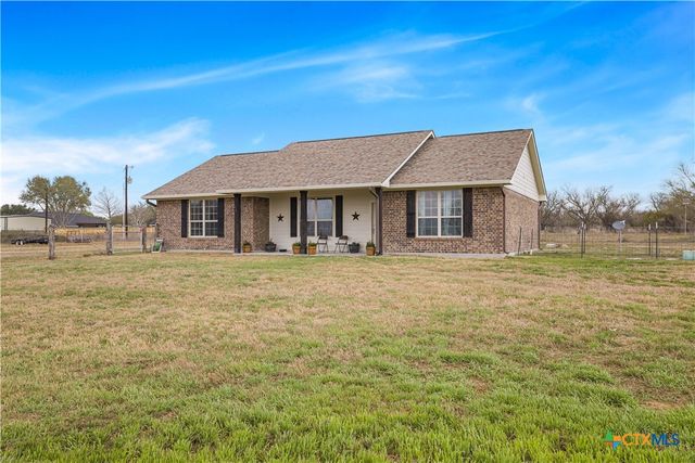 1032 Levi Sloan Road, Victoria, TX 77904