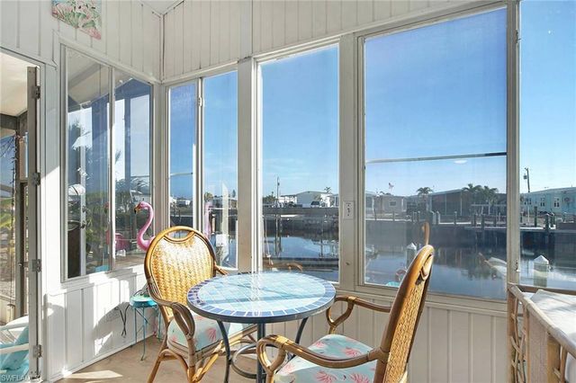 3070 Harpoon LN, St. James City, FL 33956