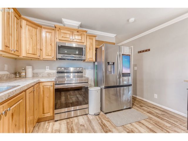 4264 Se 122ND Ave 13, Portland, OR 97236