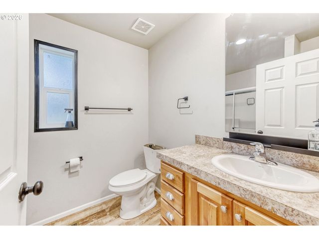 4264 Se 122ND Ave 13, Portland, OR 97236