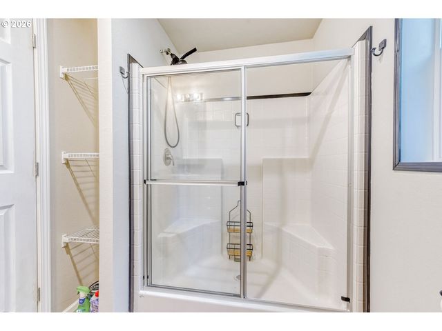 4264 Se 122ND Ave 13, Portland, OR 97236