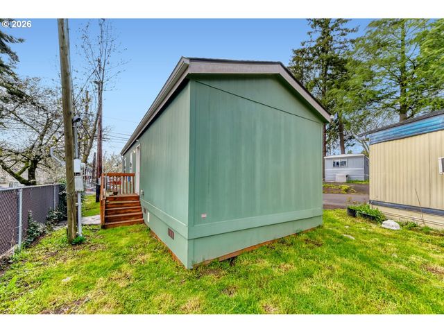 4264 Se 122ND Ave 13, Portland, OR 97236