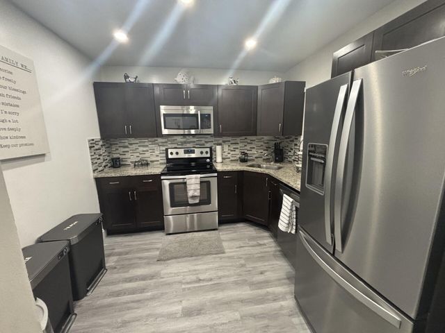 3751 COCOPLUM Circle 3564, Coconut Creek, FL 33063