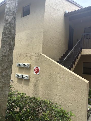 3751 COCOPLUM Circle 3564, Coconut Creek, FL 33063
