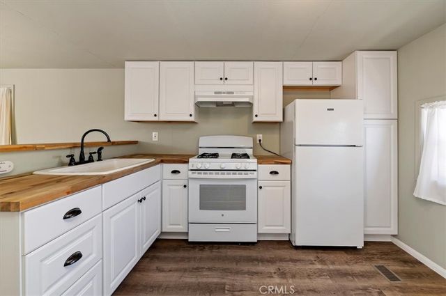 54999 Martinez Trail 20, Yucca Valley, CA 92284