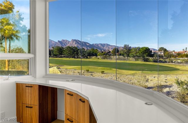 1109 Pine Island Court, Las Vegas, NV 89134