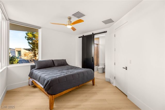 1109 Pine Island Court, Las Vegas, NV 89134