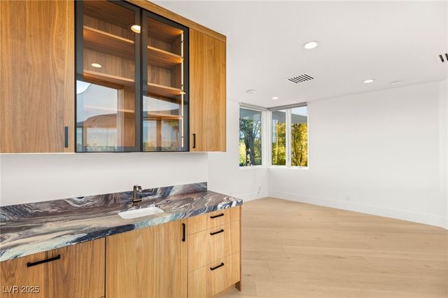 1109 Pine Island Court, Las Vegas, NV 89134