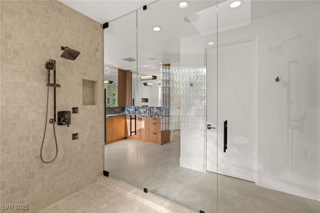 1109 Pine Island Court, Las Vegas, NV 89134