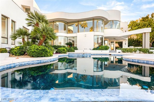 1109 Pine Island Court, Las Vegas, NV 89134