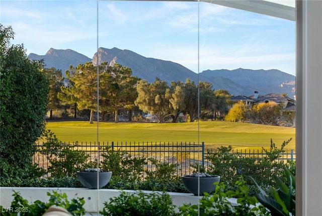 1109 Pine Island Court, Las Vegas, NV 89134